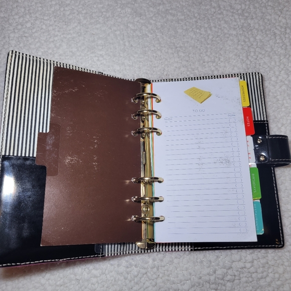 *SOLD*Kate Spade Agenda/Planner - Picture 7 of 16